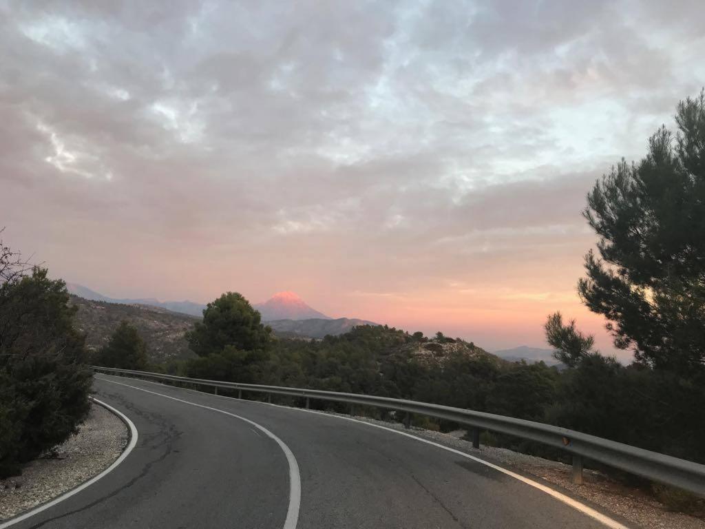 Finca Las Estrellas Relleu Kültér fotó